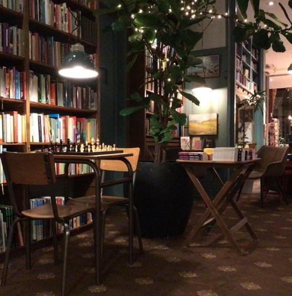 Bookstore Hotel Haag Eksteriør bilde